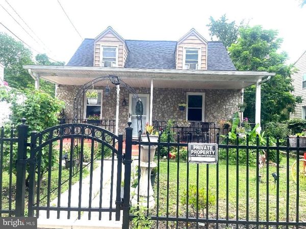 RIVERDALE, MD 20737
