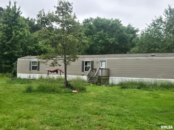 21239 N Old Centralia Lane, Dix, IL 62830