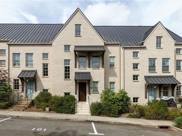 107 Ray Way , Chattahoochee Hills, GA 30268