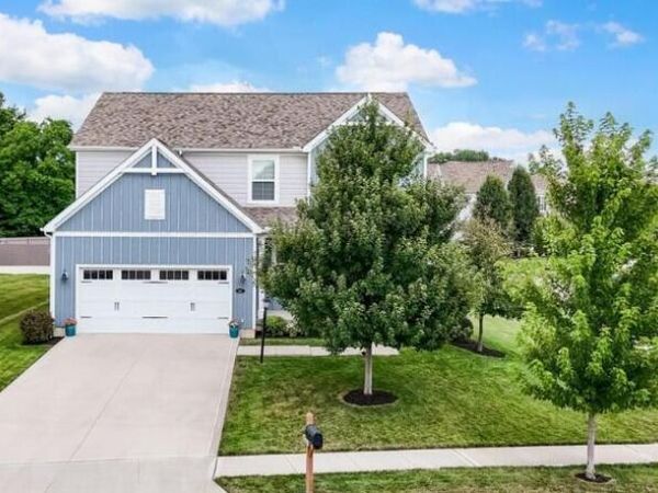 102 Moore Court, Pickerington, OH 43147
