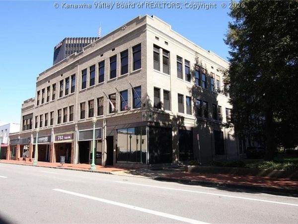 716 Lee Street E, Charleston, WV 25301