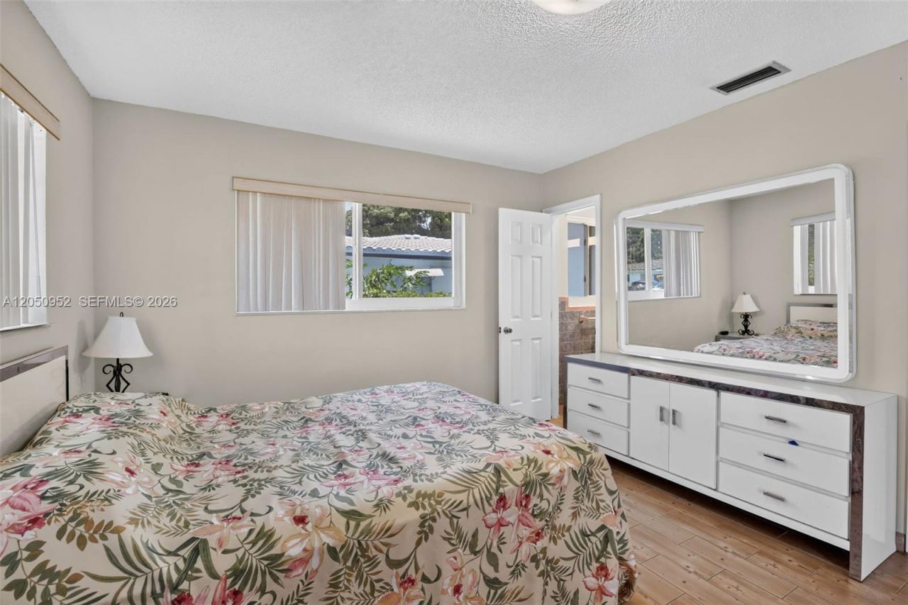 206 N 32nd Ave, Hollywood, FL 33021 Photo