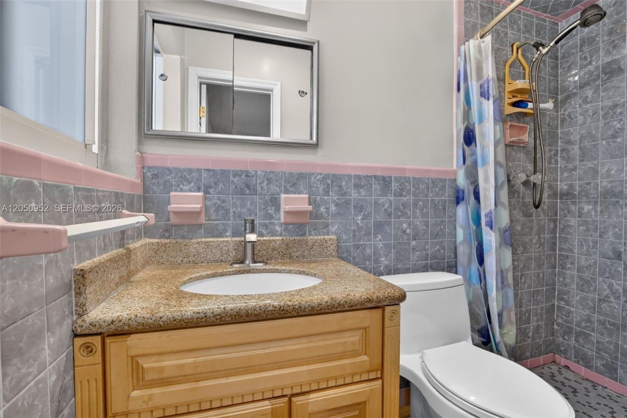 206 N 32nd Ave, Hollywood, FL 33021 Photo