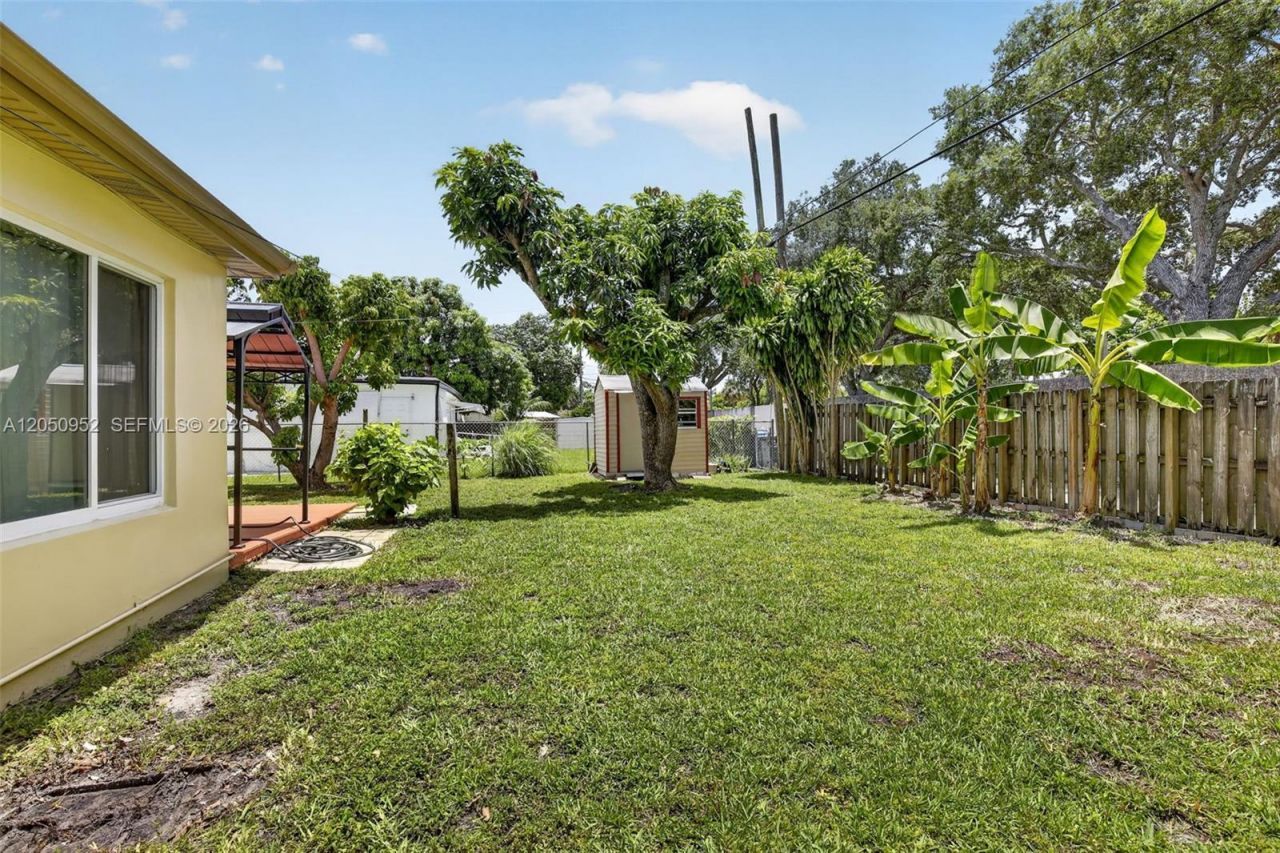 206 N 32nd Ave, Hollywood, FL 33021 Photo