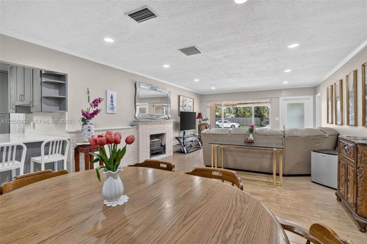 206 N 32nd Ave, Hollywood, FL 33021 Photo