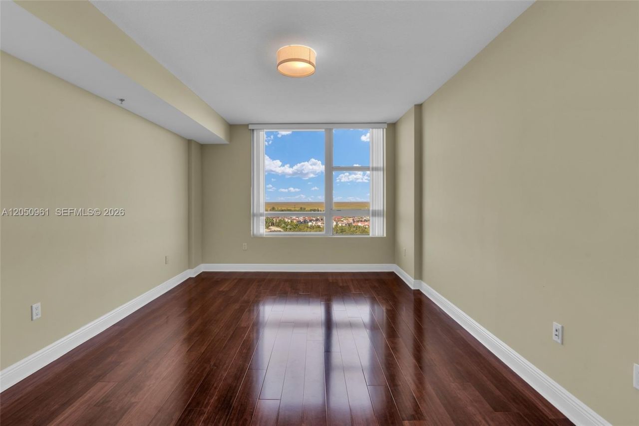 2681 N Flamingo Rd , Unit 1903S, Sunrise, FL 33323 Photo