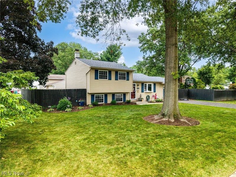 5005 Comanche Trail, Stow, OH 44224 Photo 3
