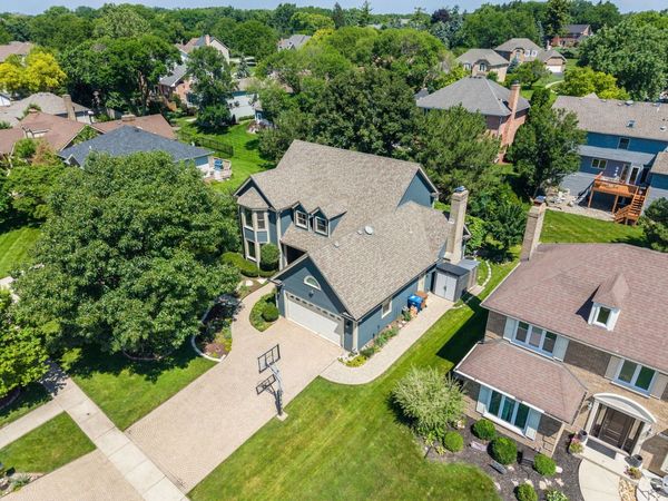21W728 Mccarron Road , Glen Ellyn, IL 60137