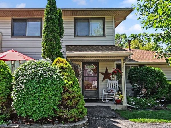 2225 Daffodil Drive , Unit 308c, Crest Hill, IL 60403