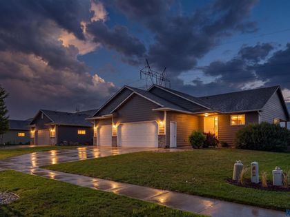 701 Saint Jerome St Harrisburg, SD 57032