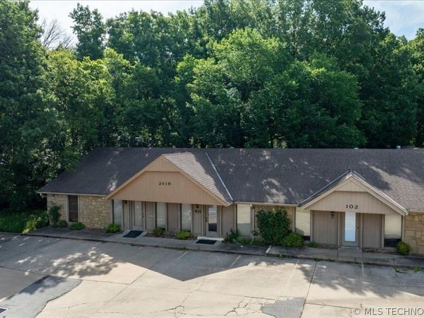 2419 Nowata , Unit 101, Bartlesville, OK 74006