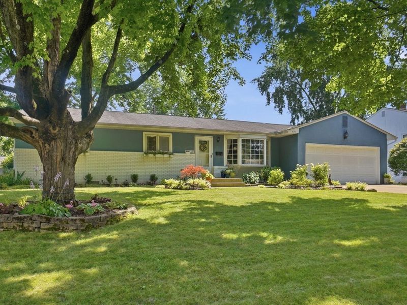 671 Overlook Drive, Columbus, OH 43214 Photo 3