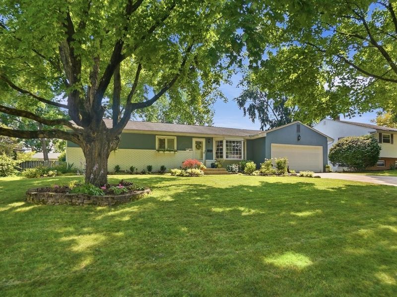 671 Overlook Drive, Columbus, OH 43214 Photo 4