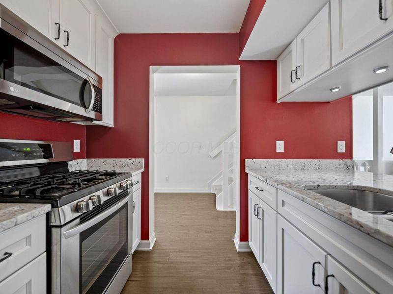 2511 Hyacinth Lane, Unit 56A, Columbus, OH 43235 Photo 6