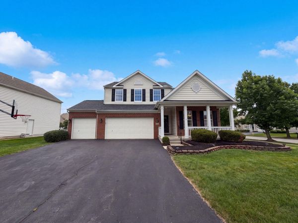 1332 Delcastle Loop , Grove City, OH 43123