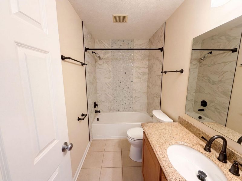 1332 Delcastle Loop , Grove City, OH 43123 Photo 12