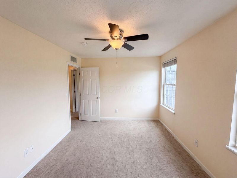 1332 Delcastle Loop , Grove City, OH 43123 Photo 13