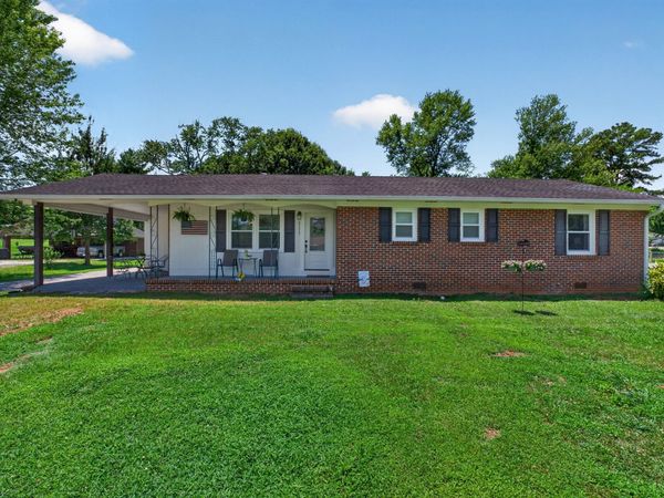 111 Westwood 5th Ave , McMinnville, TN 37110
