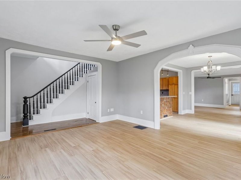 26 E Ashtabula Street, Jefferson, OH 44047 Photo 10