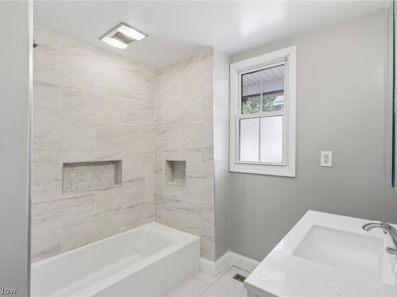 26 E Ashtabula Street, Jefferson, OH 44047 Photo 25