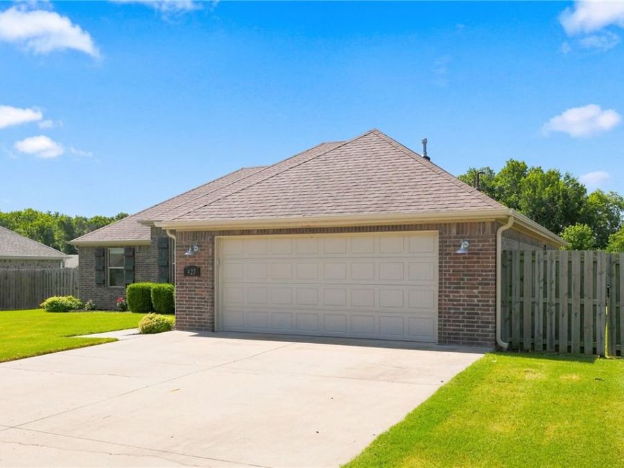 Property Image 40