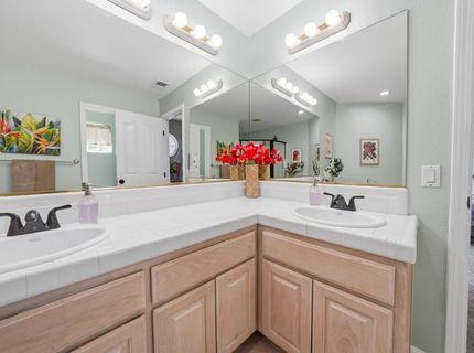 13431 Torrey Pines Dr, Auburn, CA 95602 Photo