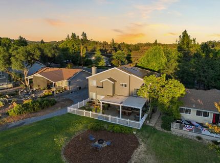 13431 Torrey Pines Dr, Auburn, CA 95602 Photo