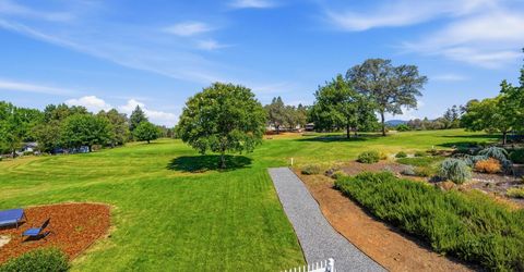 13431 Torrey Pines Dr, Auburn, CA 95602 Photo