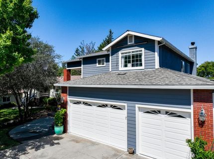 13431 Torrey Pines Dr, Auburn, CA 95602 Photo