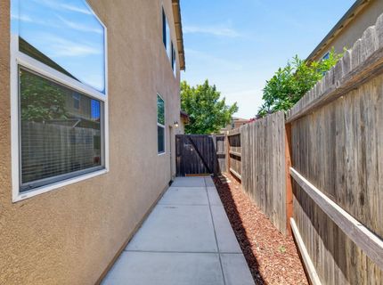 2924 Longboat Key Way, Sacramento, CA 95835 Photo