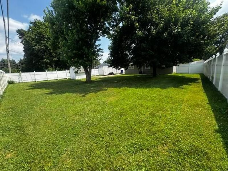 375 Westport Drive, Groveport, OH 43125 Photo 17