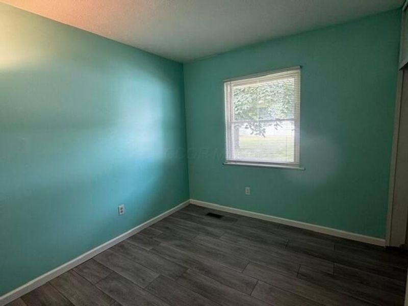 375 Westport Drive, Groveport, OH 43125 Photo 9
