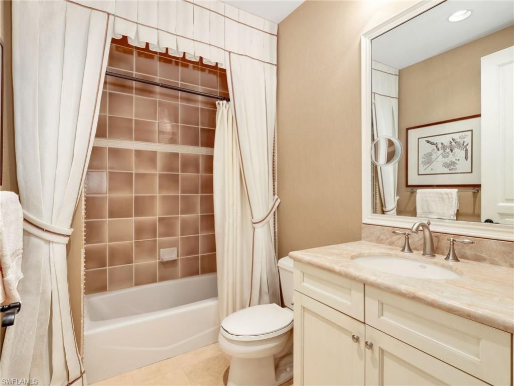 16649 Toscana Cir, Unit 803, Naples, FL 34110 Photo