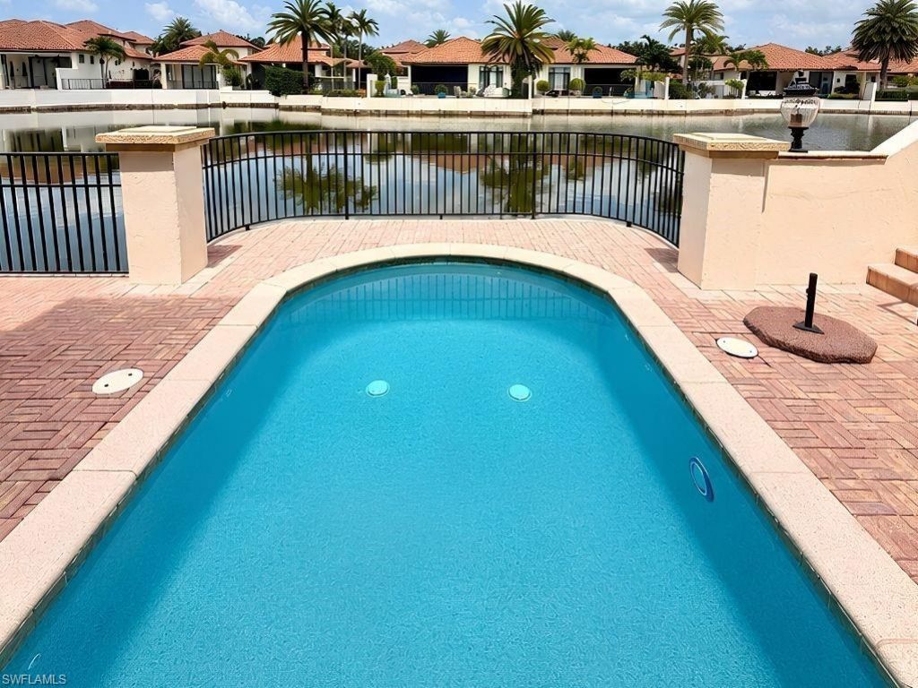 16649 Toscana Cir, Unit 803, Naples, FL 34110 Photo