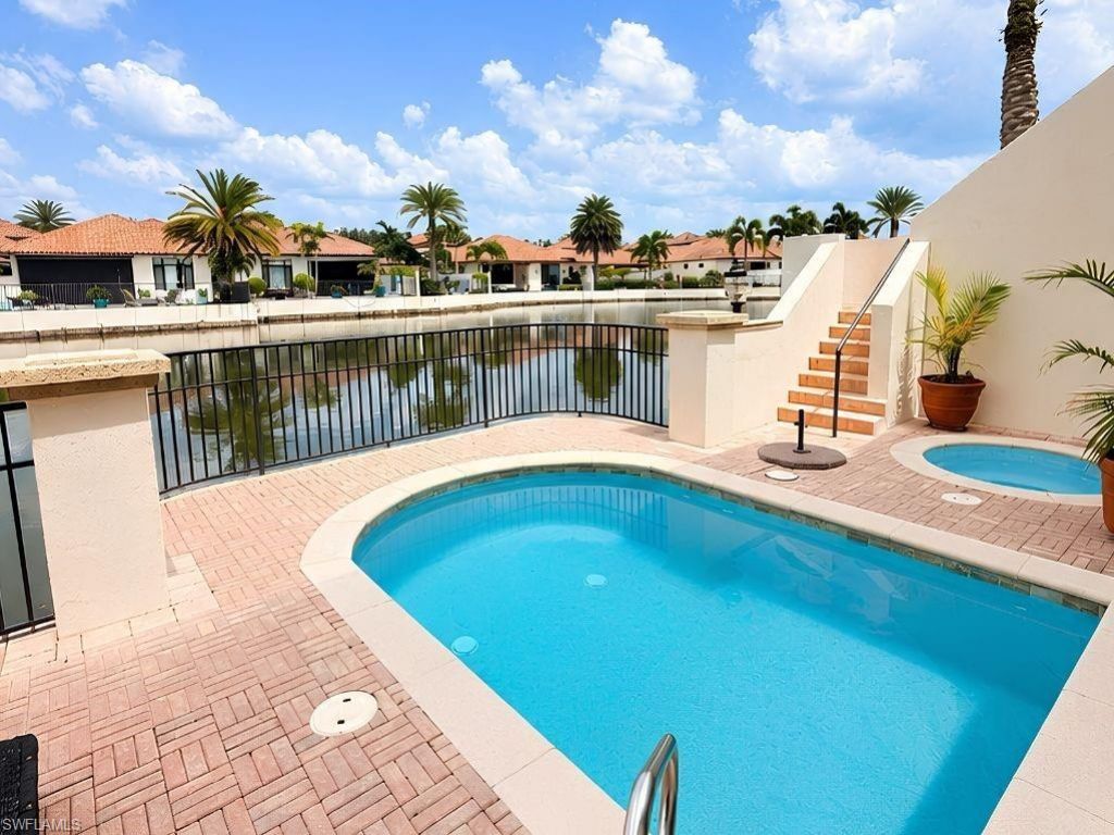 16649 Toscana Cir, Unit 803, Naples, FL 34110 Photo
