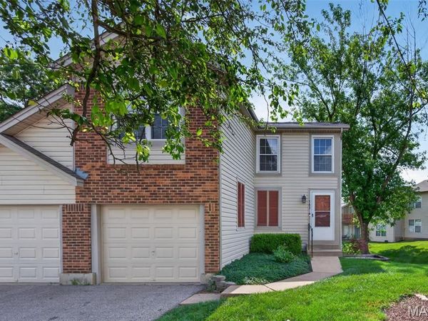 763 Sugar Glen Drive, St Peters, MO 63376