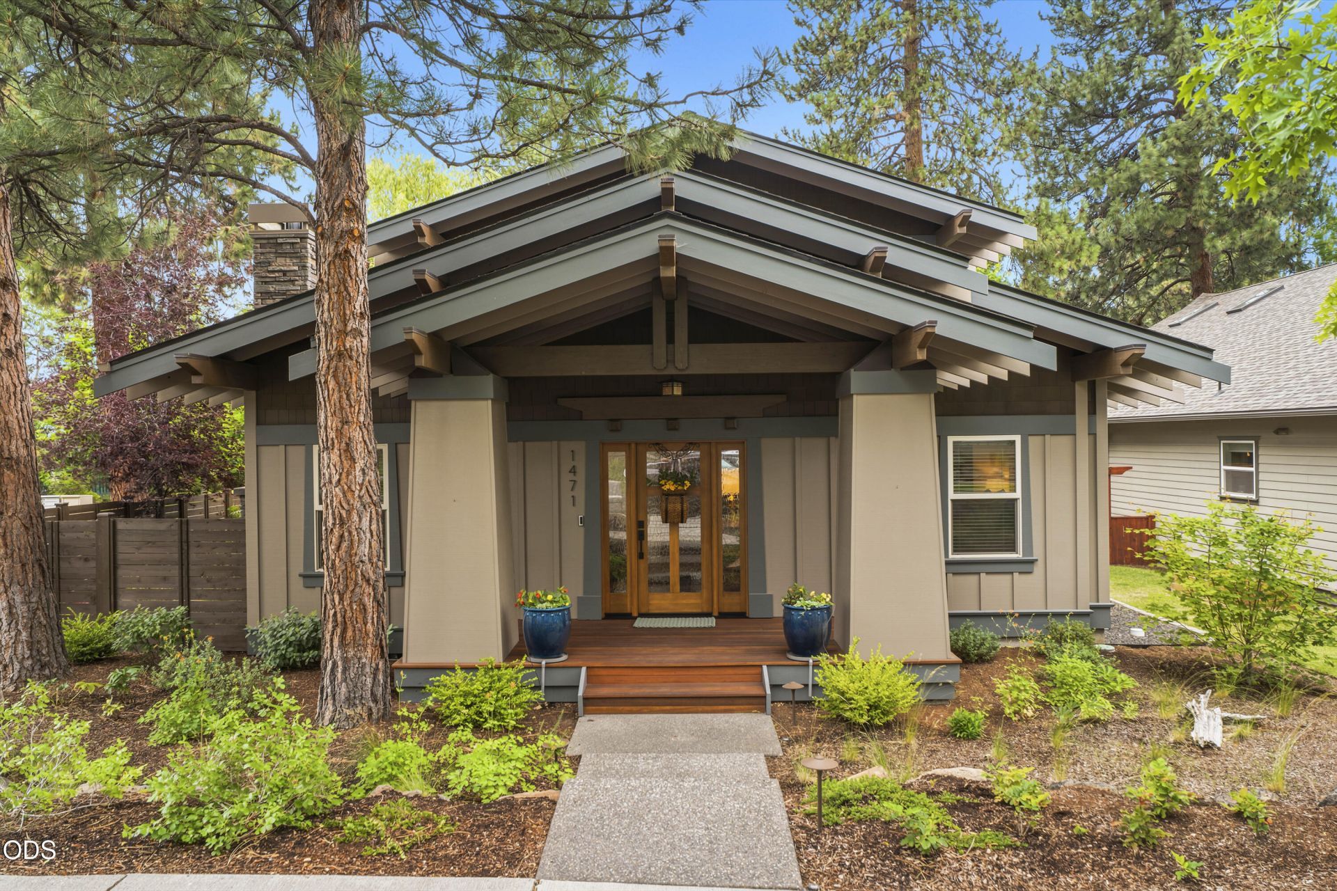 1471 NW John Fremont Street, Bend, OR 97703 Main Photo