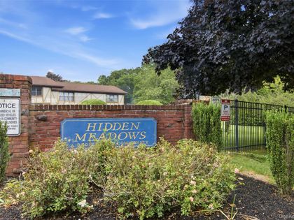 58 Bailey Court Middle Island, NY 11953