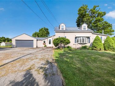 4301 Young Road, Syracuse, NY 13215