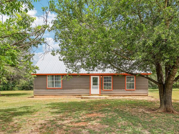 122 Dodd Preston RD, Elgin, TX 78621
