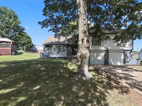 12941 Fuller Avenue, Grandview, MO 64030