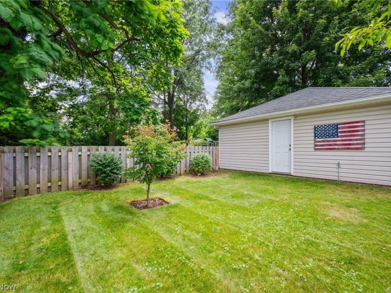 6684 Bonnieview Road, Mayfield Village, OH 44143 Photo 25