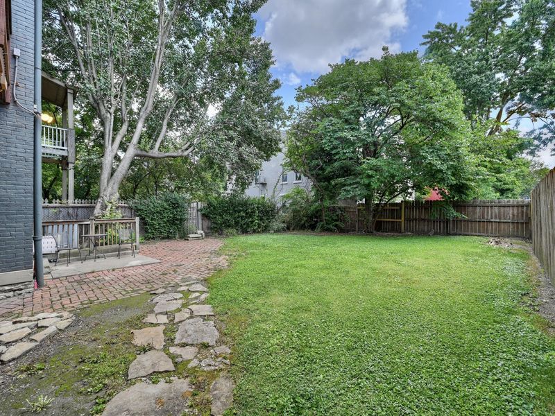 1406 Greenup Street, Covington, KY 41011 Photo 9