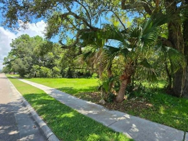 126 Markham Drive, Long Beach, MS 39560