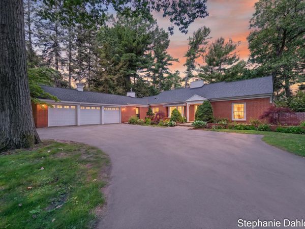 480 E Circle Drive, North Muskegon, MI 49445
