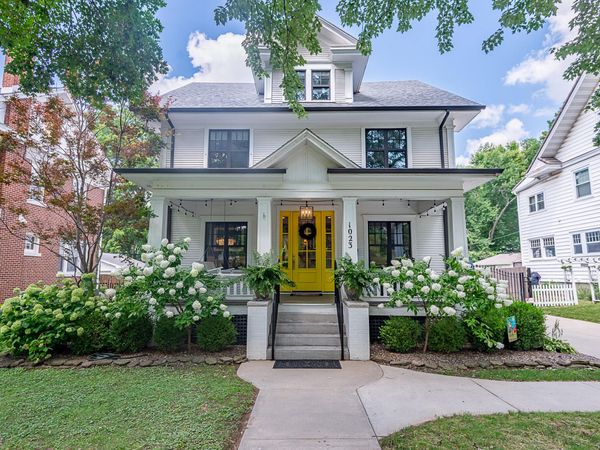 1023 S Pickwick Avenue, Springfield, MO 65804