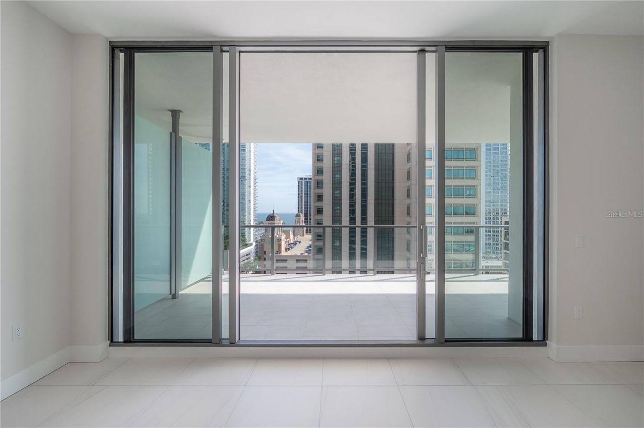 275 1st Avenue S, Unit 1504, Saint Petersburg, FL 33701 Photo