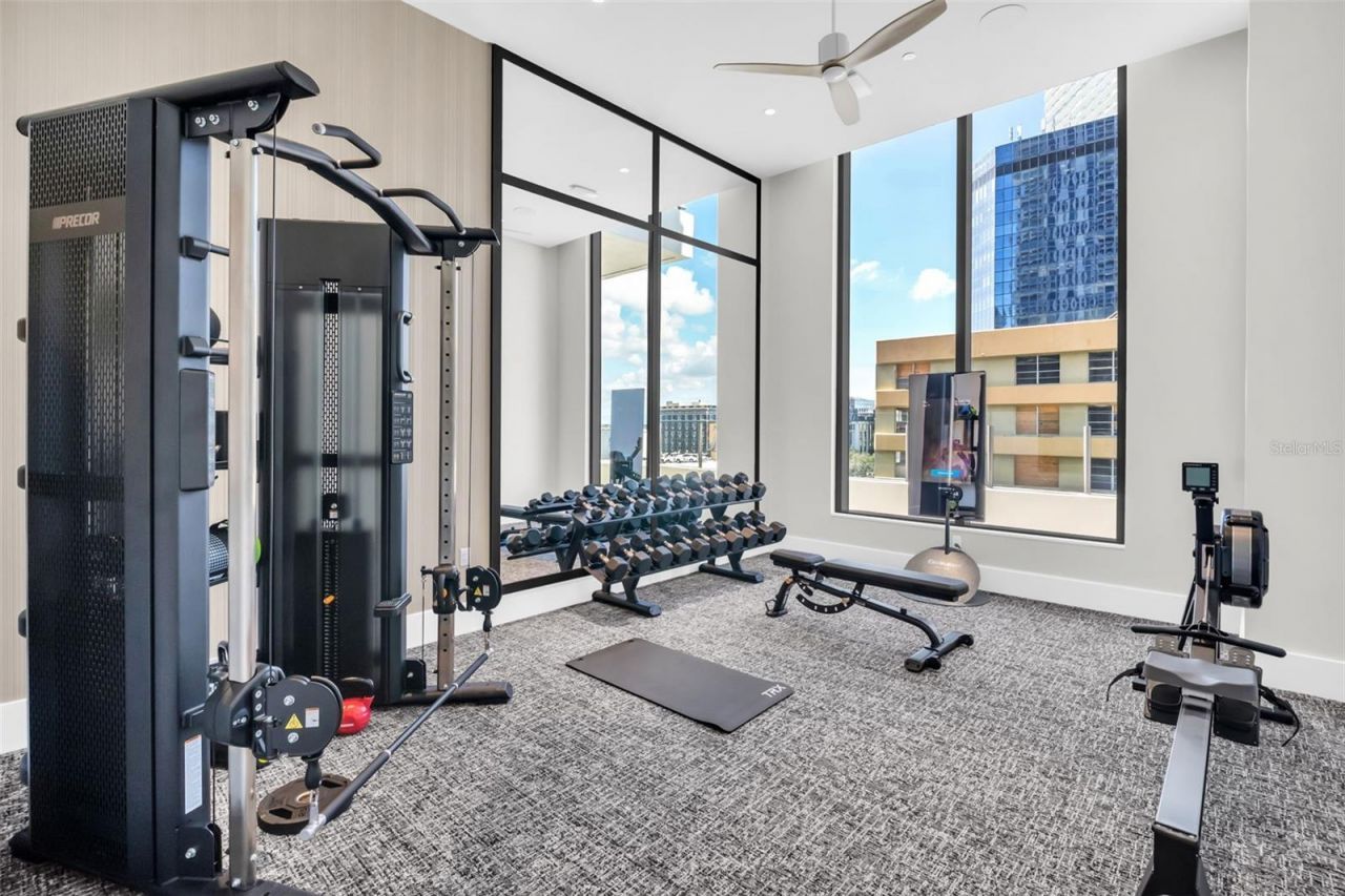 275 1st Avenue S, Unit 1504, Saint Petersburg, FL 33701 Photo