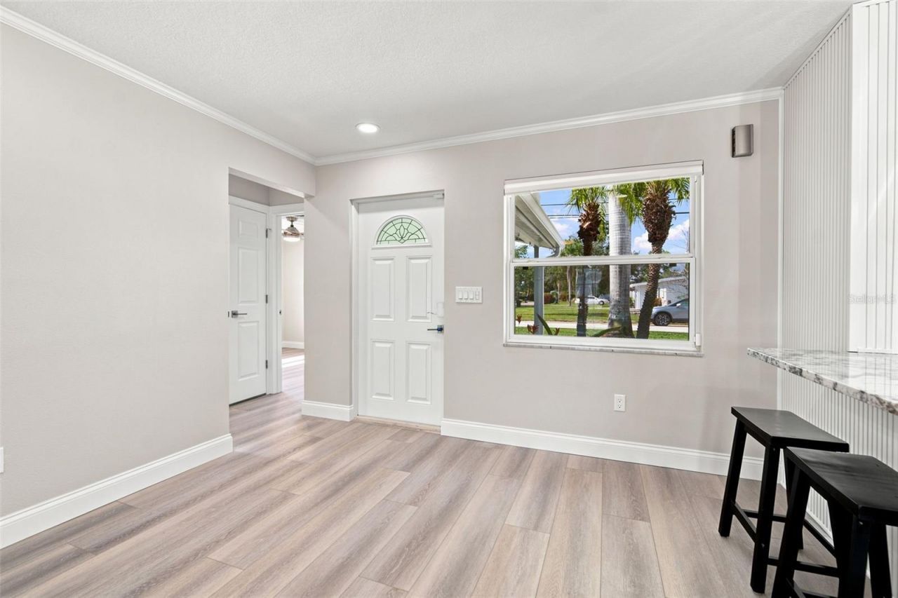 101 92nd Avenue N, Saint Petersburg, FL 33702 Photo
