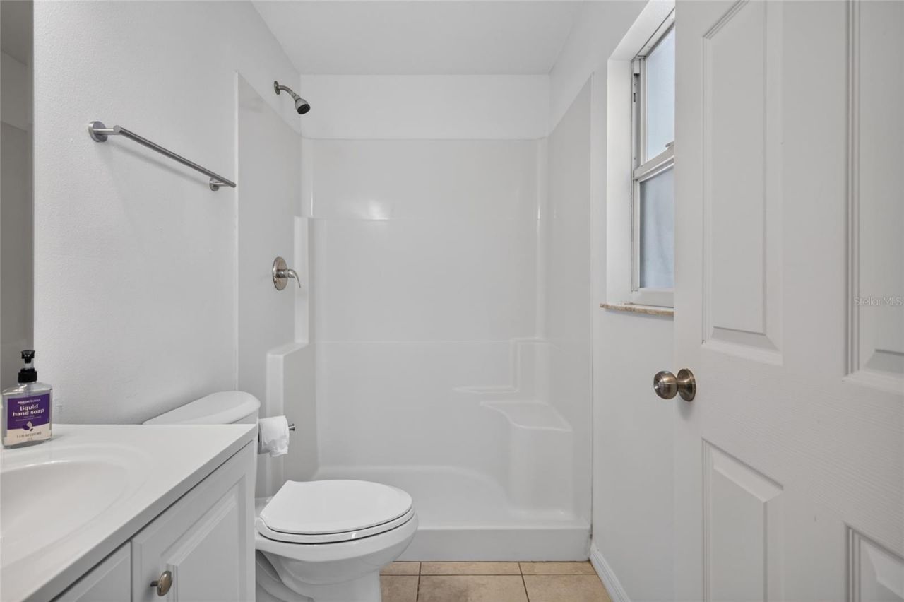1004 17th Avenue W, Bradenton, FL 34205 Photo